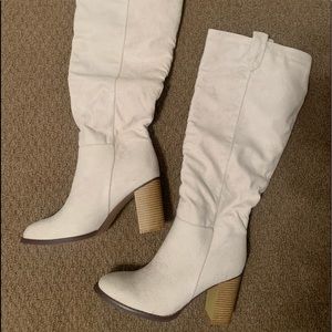 Below-the-knee boots